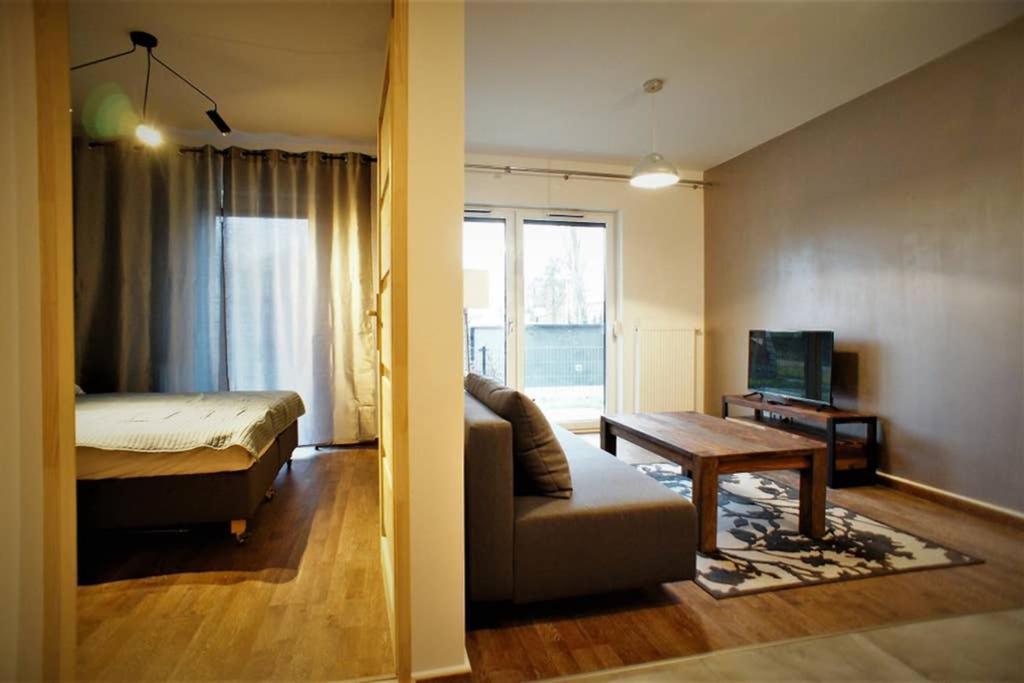 Marina Apartament ヴロツワフ エクステリア 写真